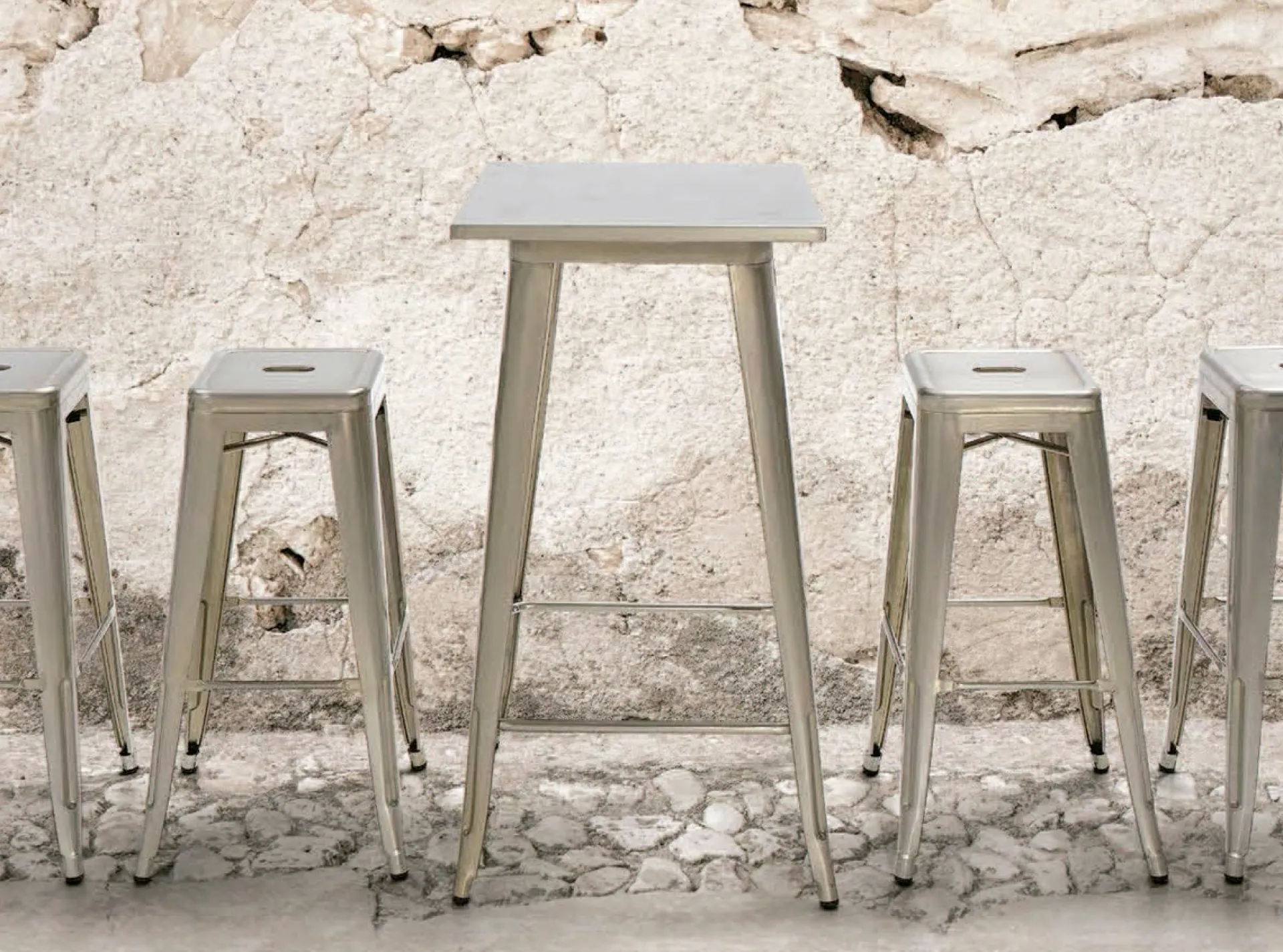 Clearance Muebles La Fabrica MODELO TARAGO